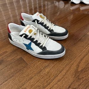 Estrella Sneaker White Blue
